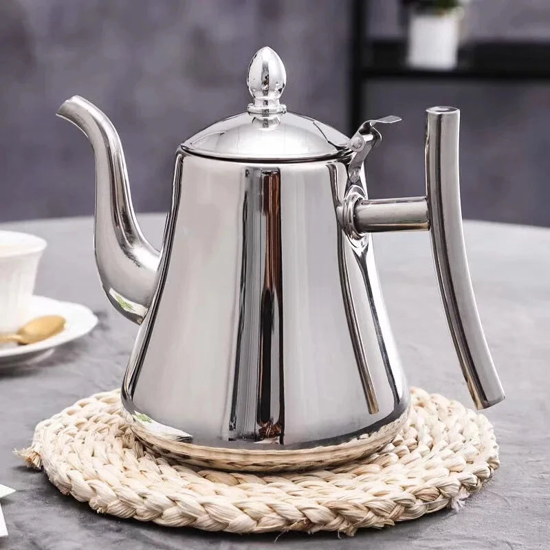 Théière en inox design moderne finition brillante argent